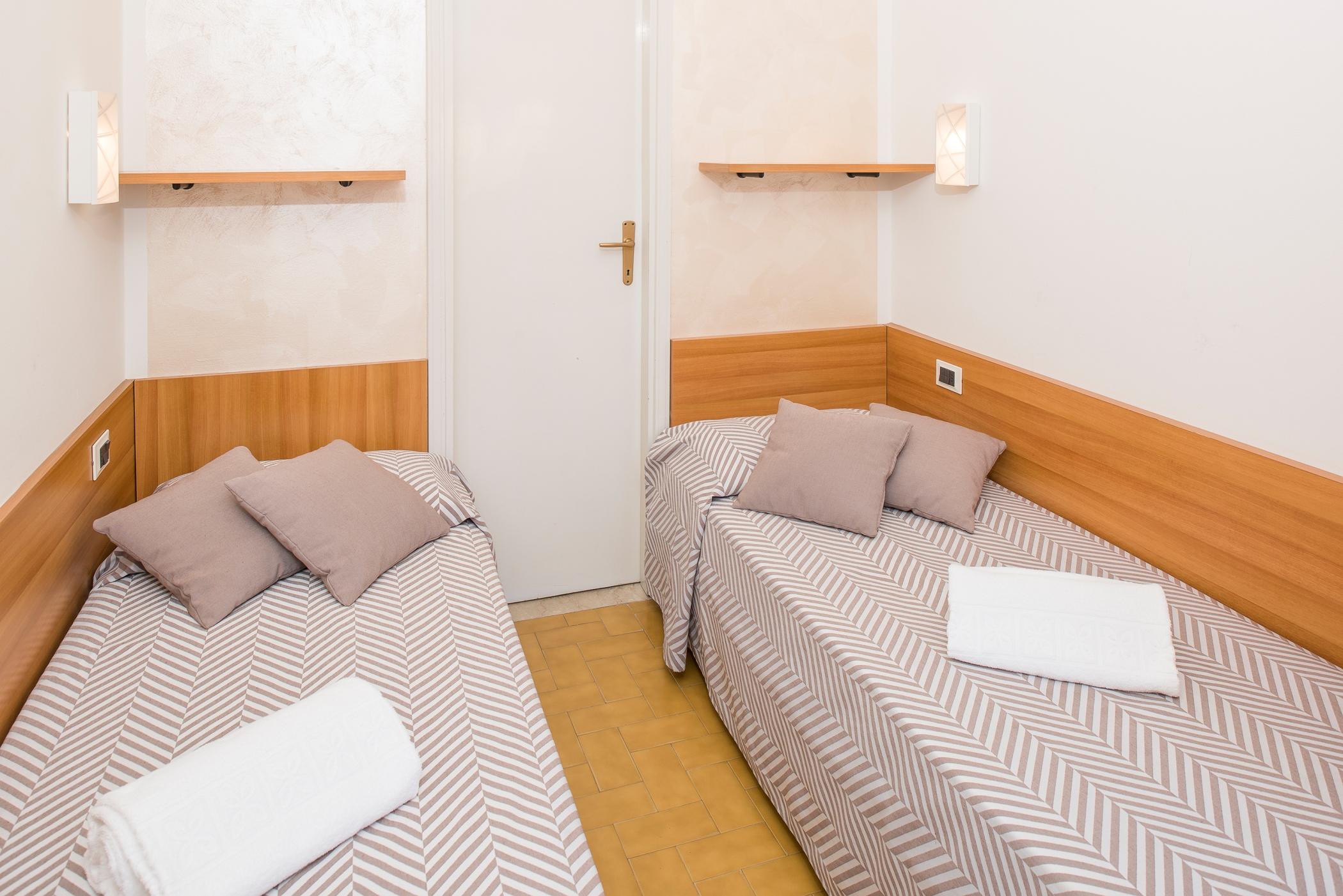 Hotel Taormina Bardolino Ngoại thất bức ảnh