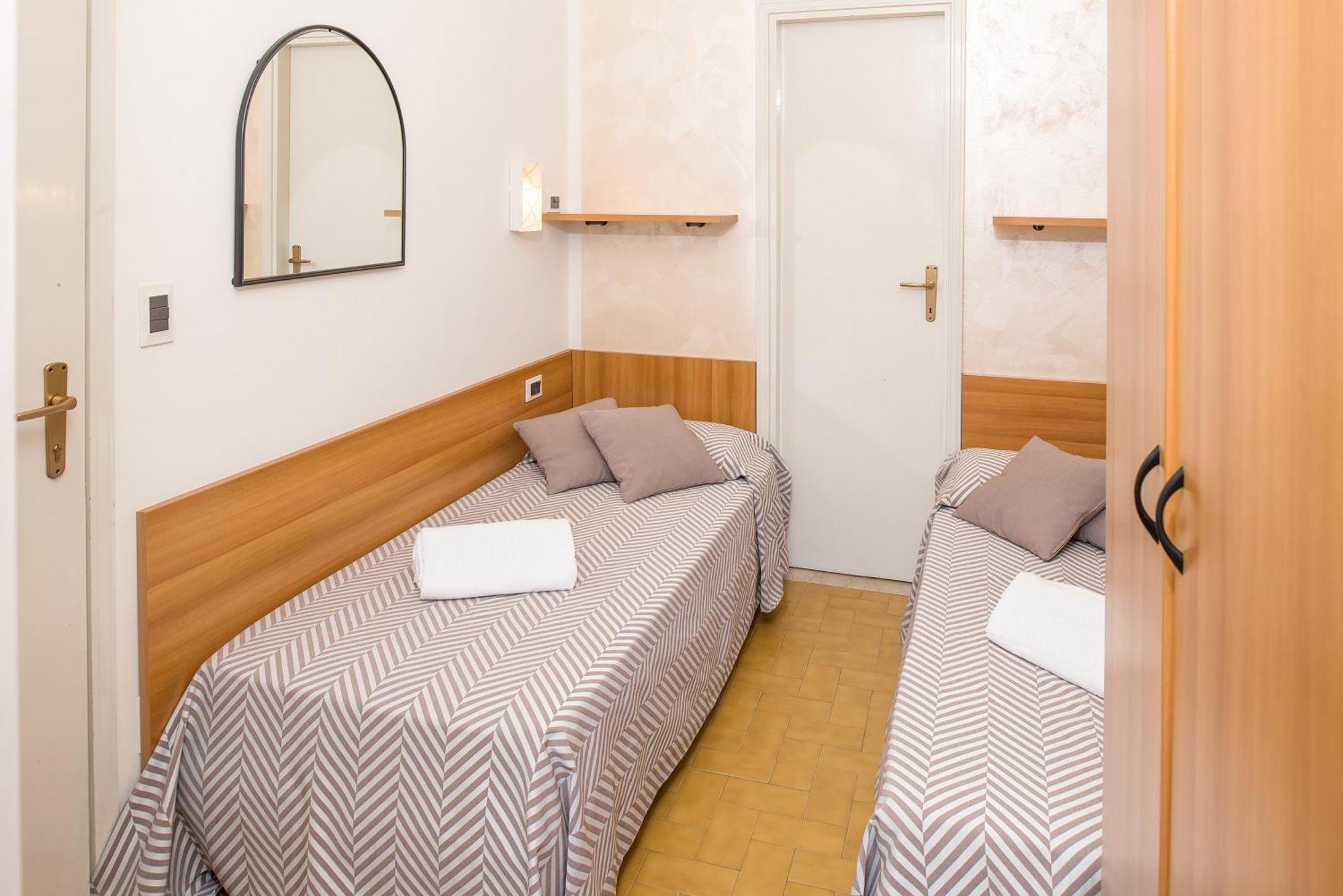 Hotel Taormina Bardolino Ngoại thất bức ảnh