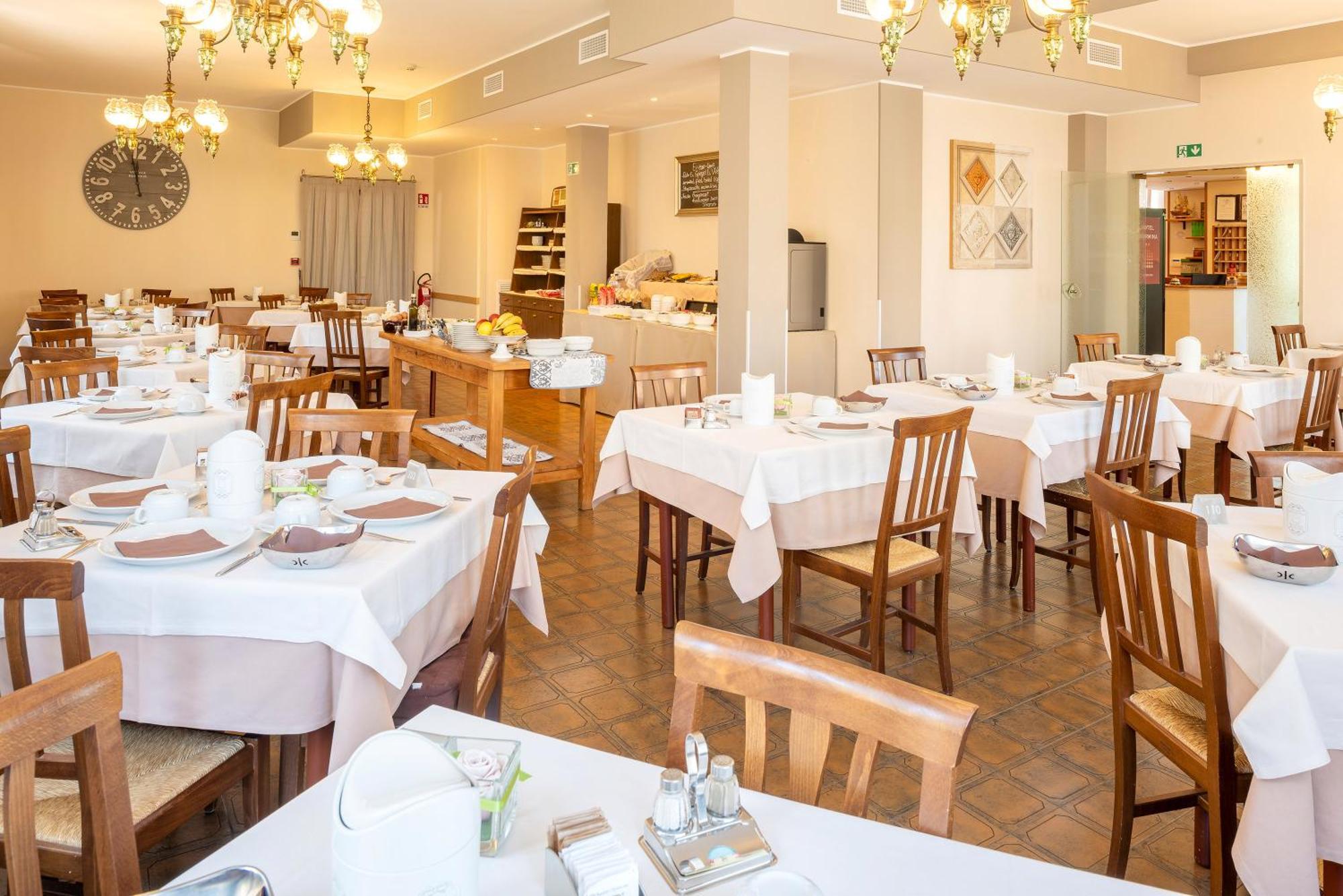 Hotel Taormina Bardolino Ngoại thất bức ảnh