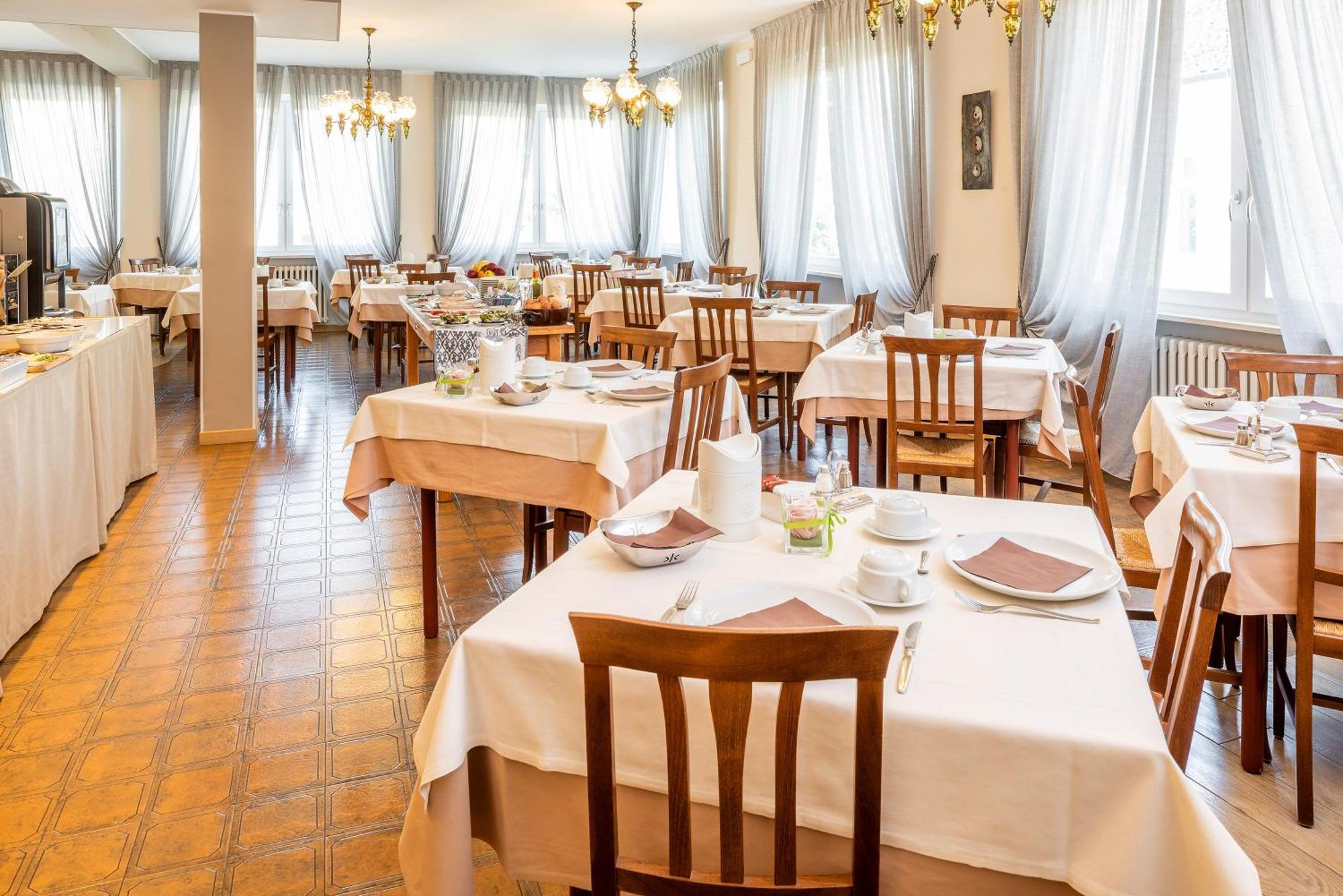 Hotel Taormina Bardolino Ngoại thất bức ảnh