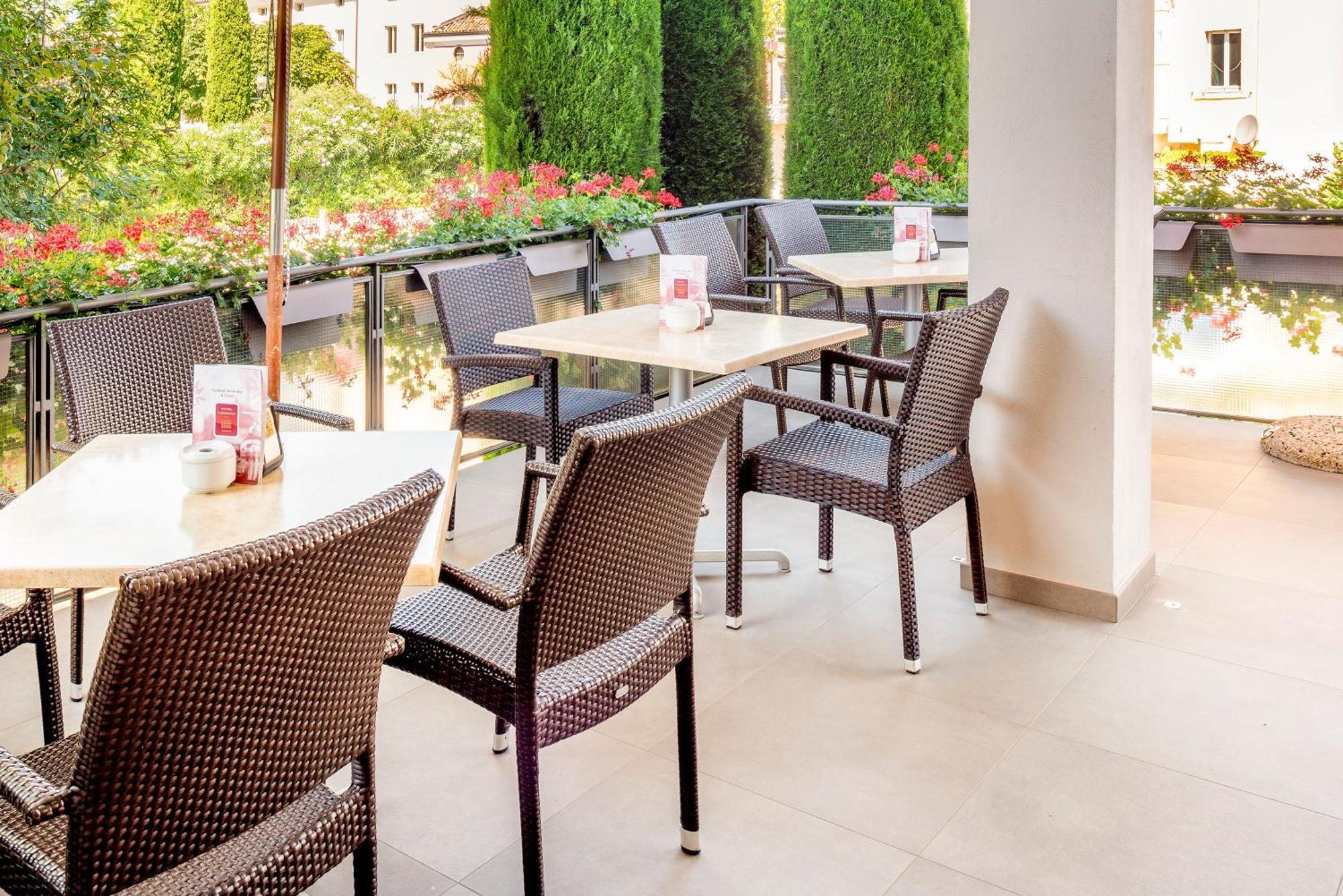Hotel Taormina Bardolino Ngoại thất bức ảnh