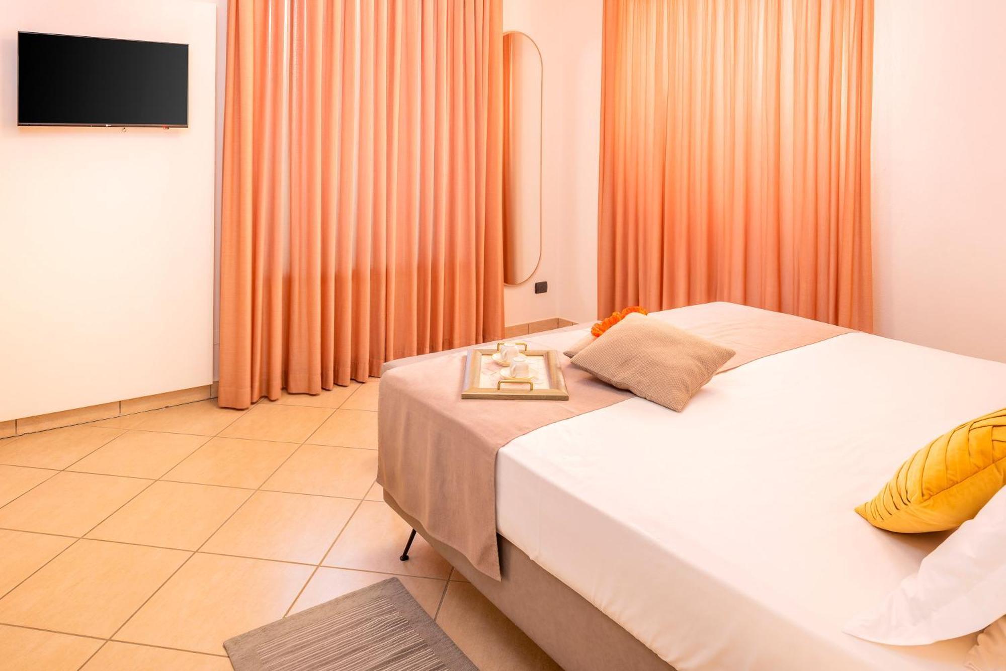 Hotel Taormina Bardolino Ngoại thất bức ảnh