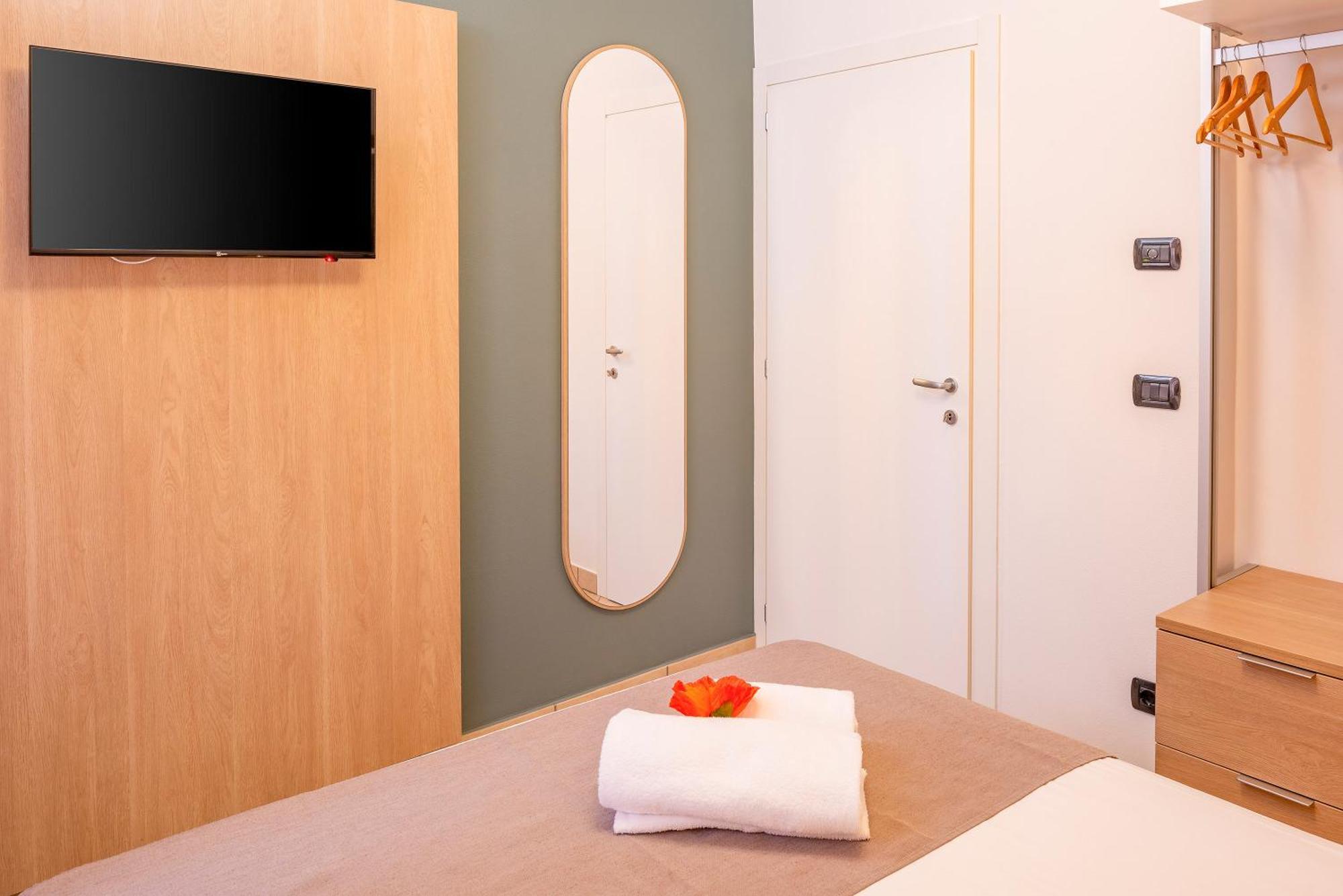 Hotel Taormina Bardolino Ngoại thất bức ảnh