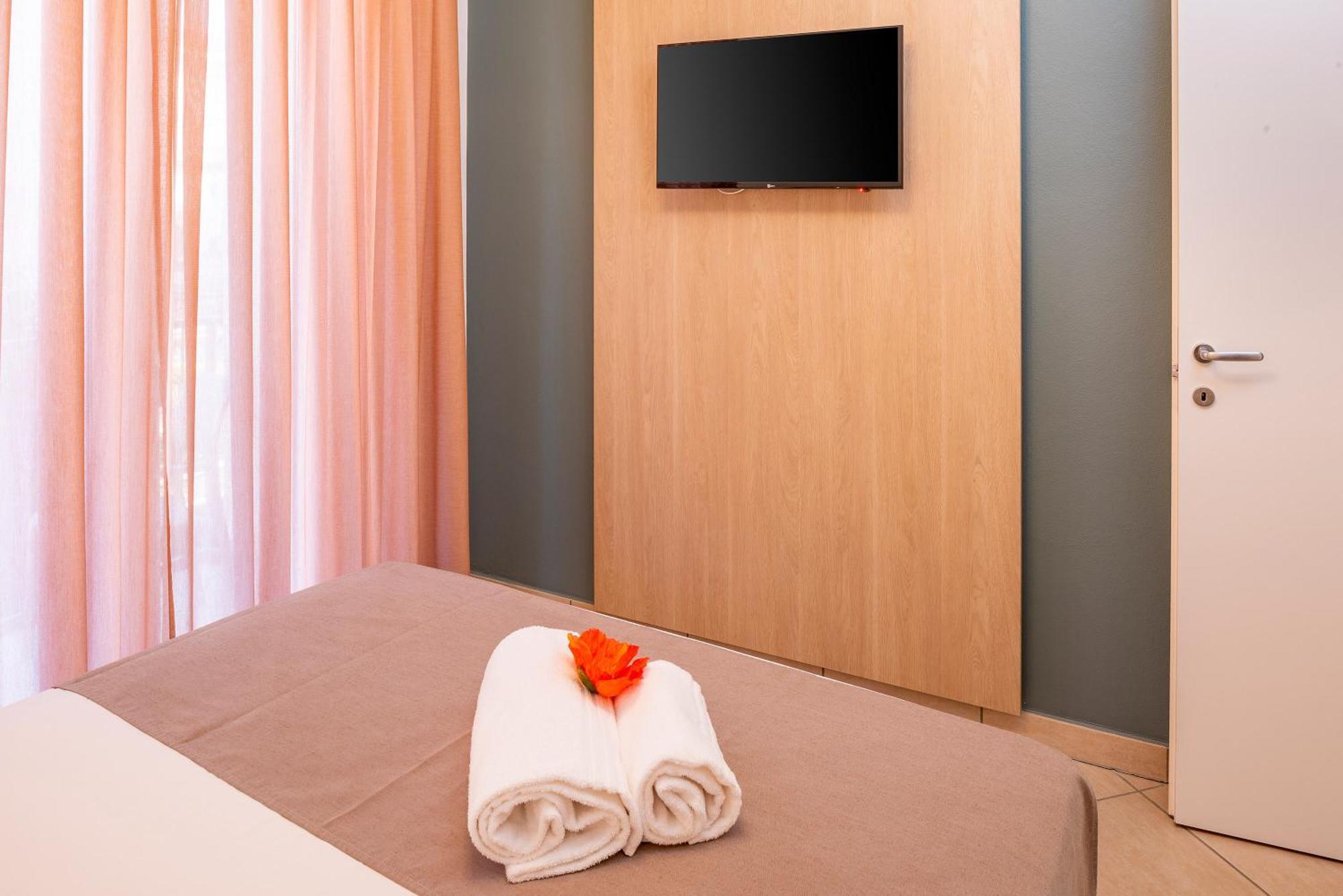Hotel Taormina Bardolino Ngoại thất bức ảnh