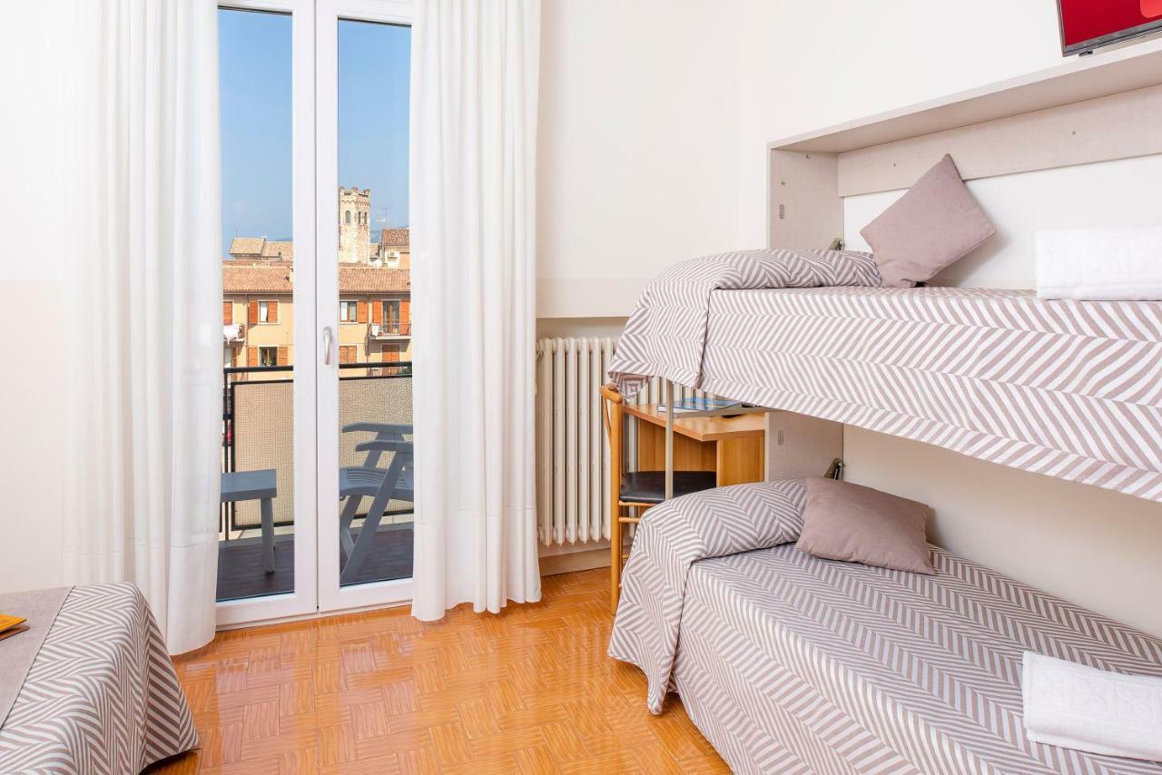 Hotel Taormina Bardolino Ngoại thất bức ảnh